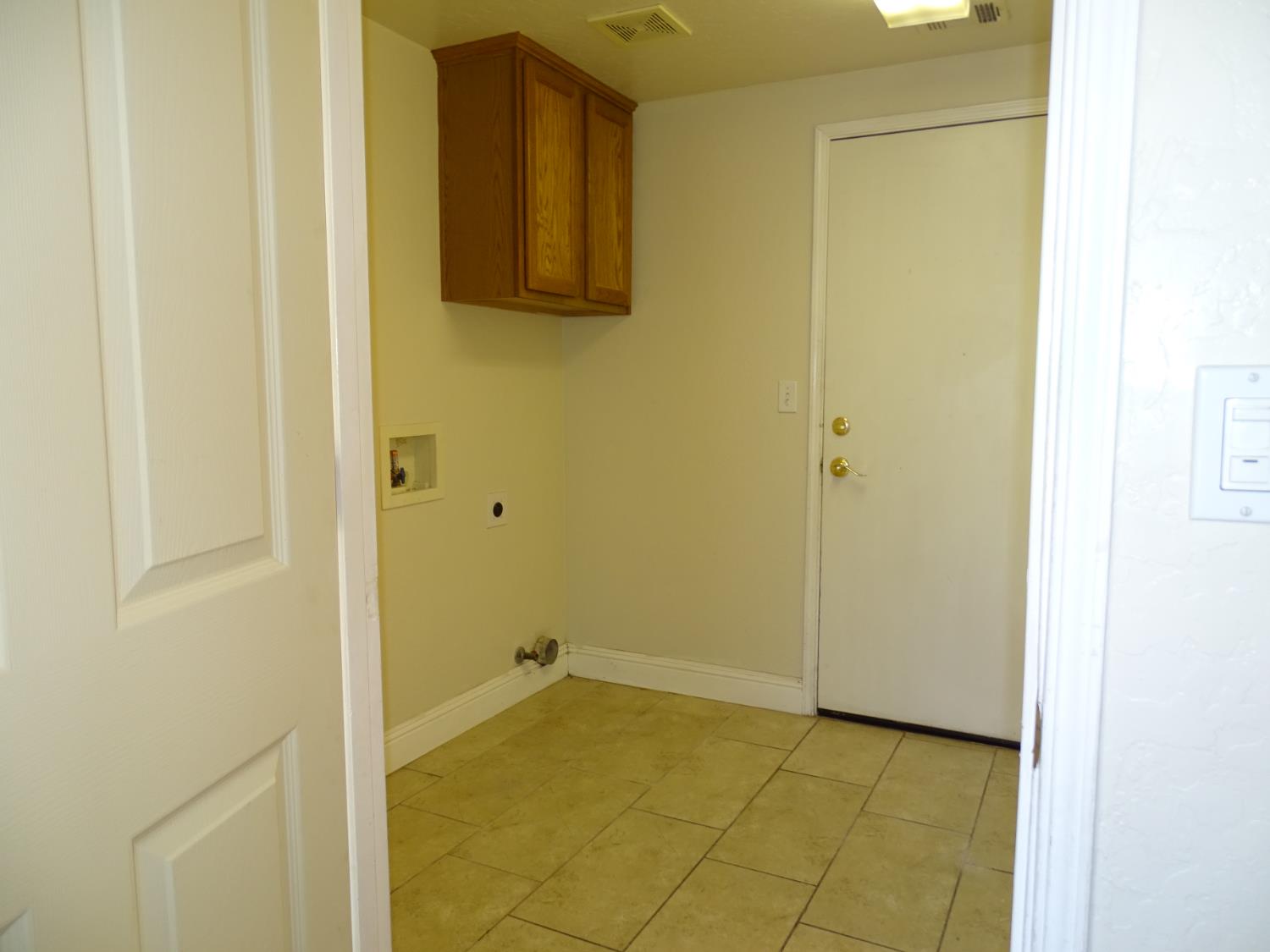 1325 S Bailey, Fresno, CA 93727