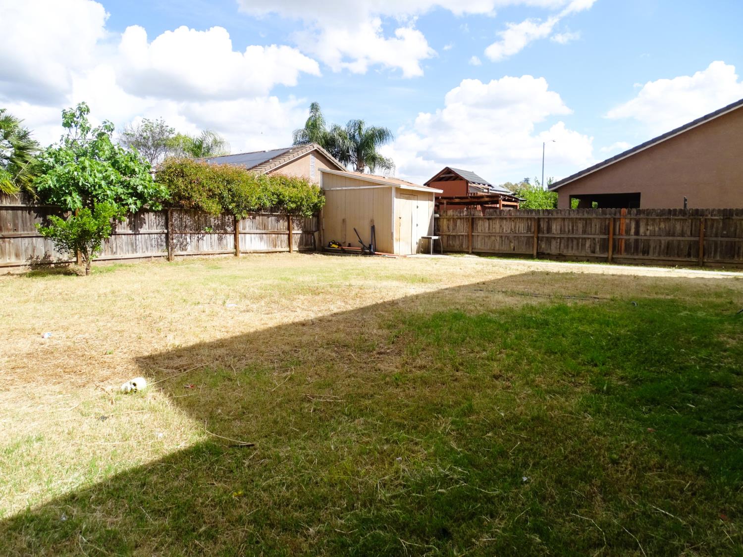 1325 S Bailey, Fresno, CA 93727