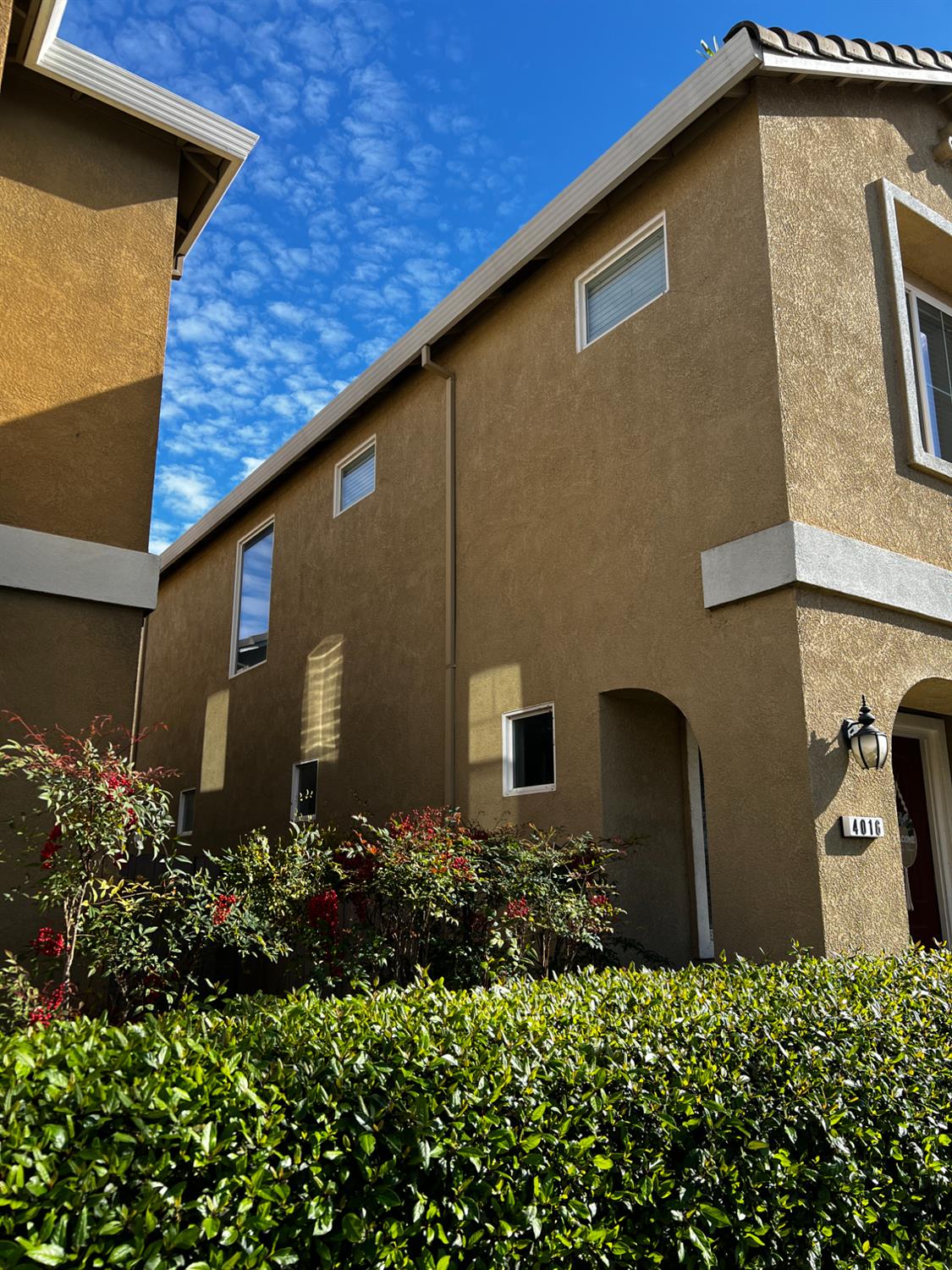 4016 Neapolis Ln, Sacramento, CA 95834