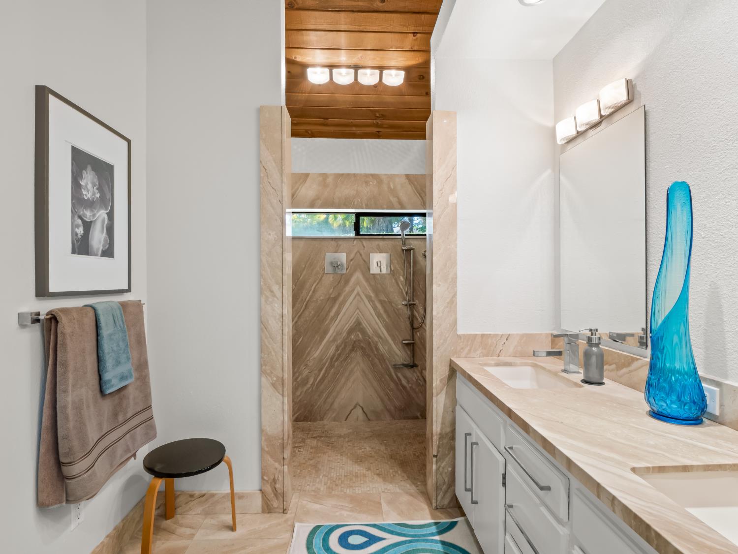 3715 W Birch Ave, Fresno, CA 93711