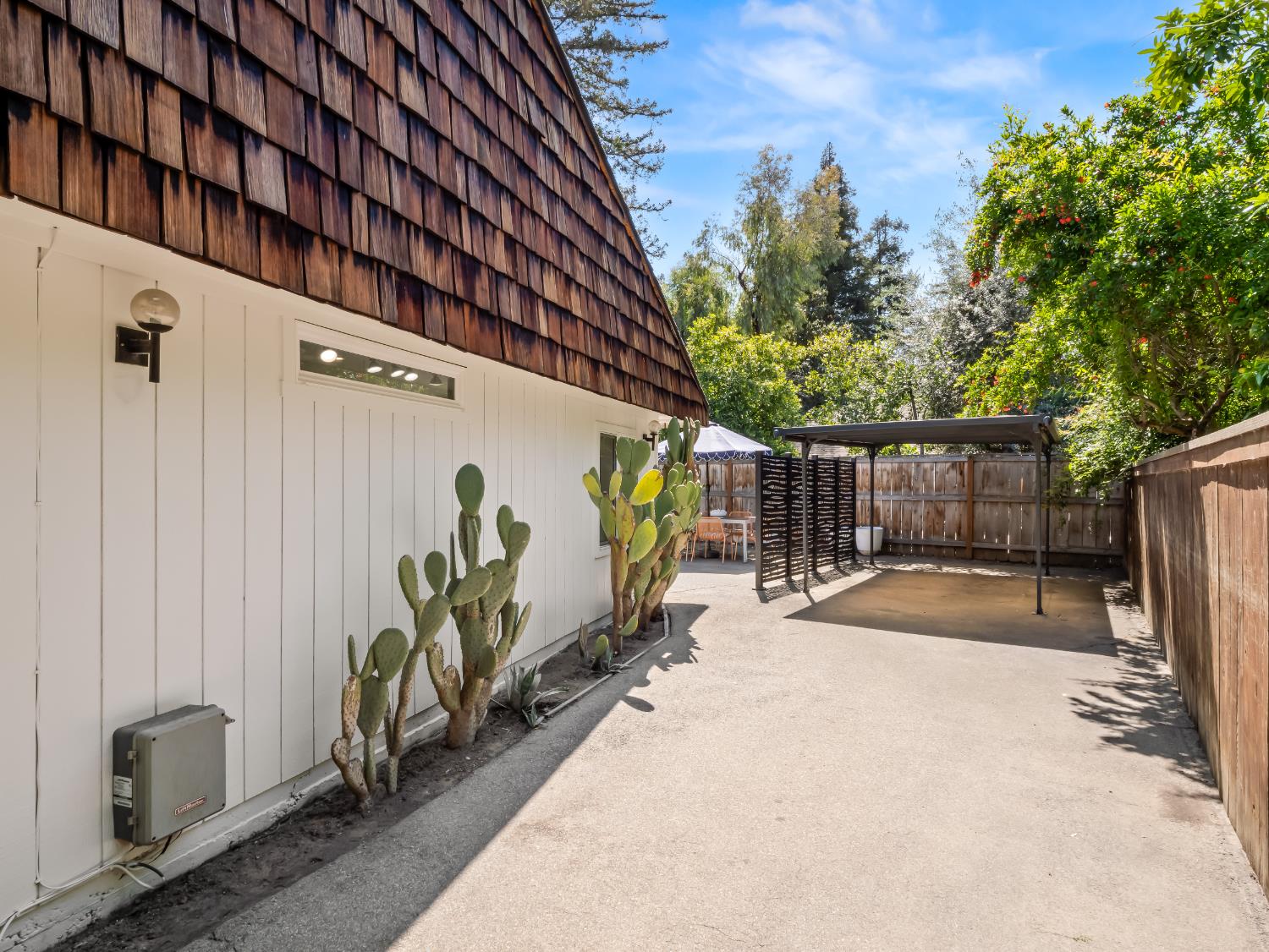 3715 W Birch Ave, Fresno, CA 93711