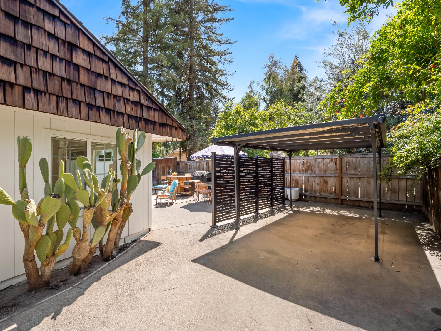 3715 W Birch Ave, Fresno, CA 93711