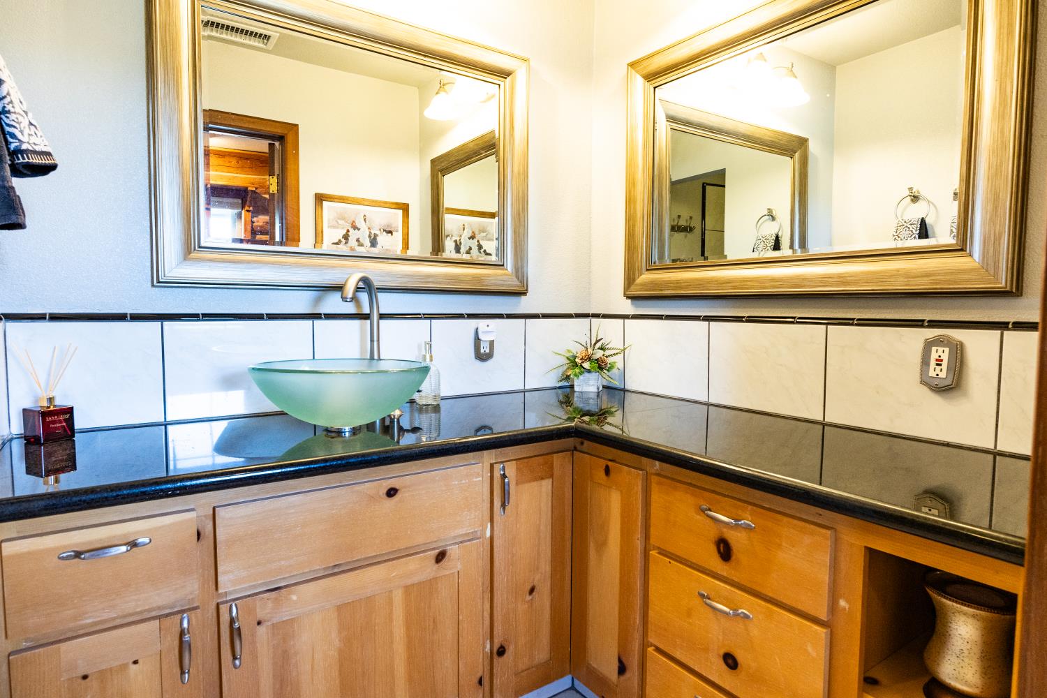 42366 Holiday Way, Coarsegold, CA 93614