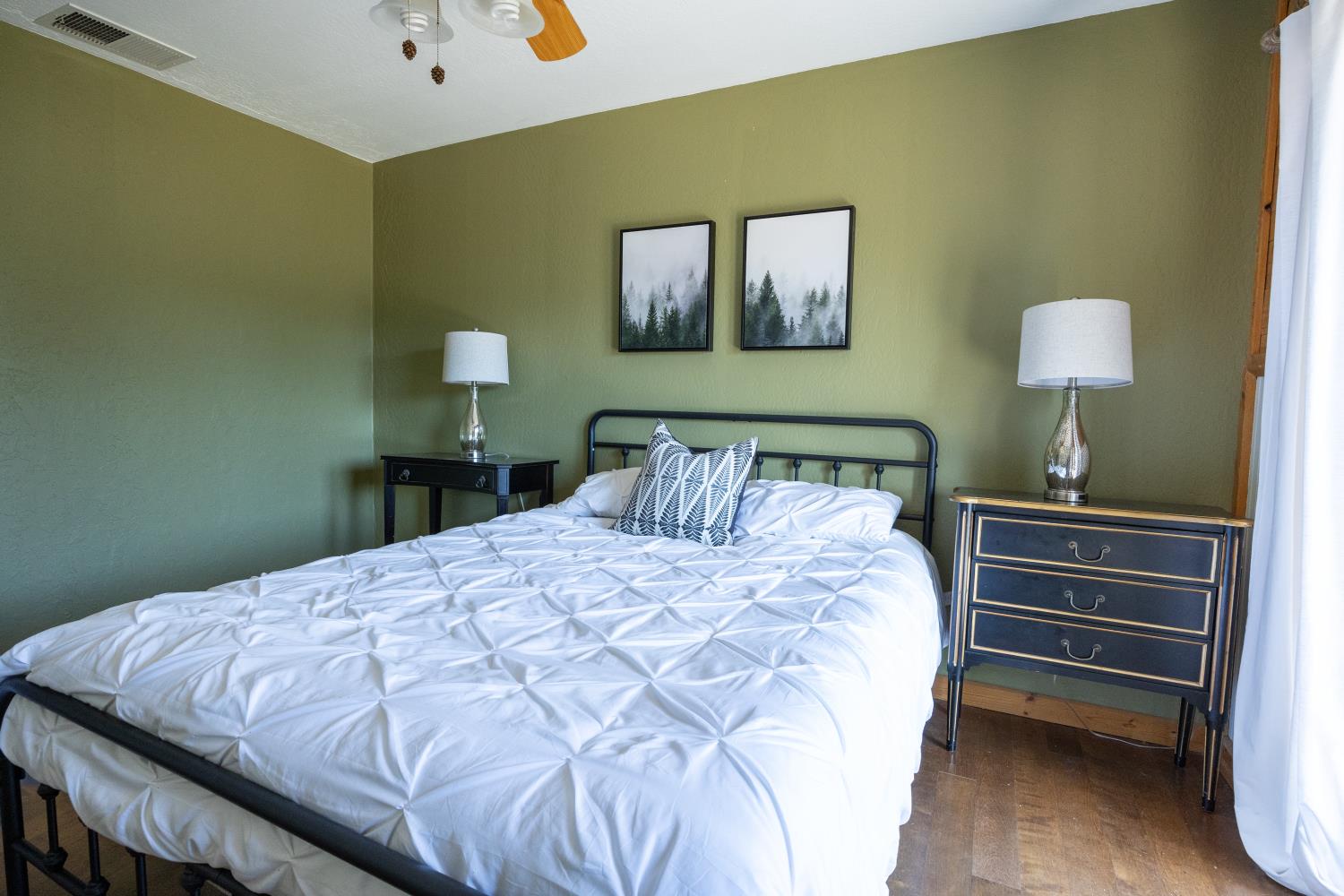 42366 Holiday Way, Coarsegold, CA 93614