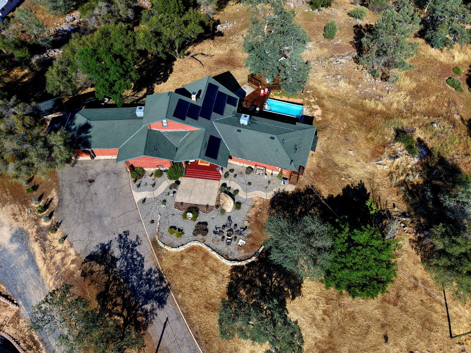 42366 Holiday Way, Coarsegold, CA 93614