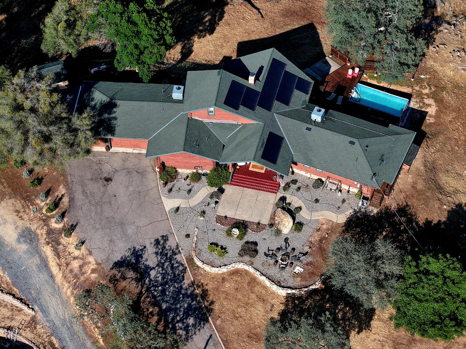 42366 Holiday Way, Coarsegold, CA 93614