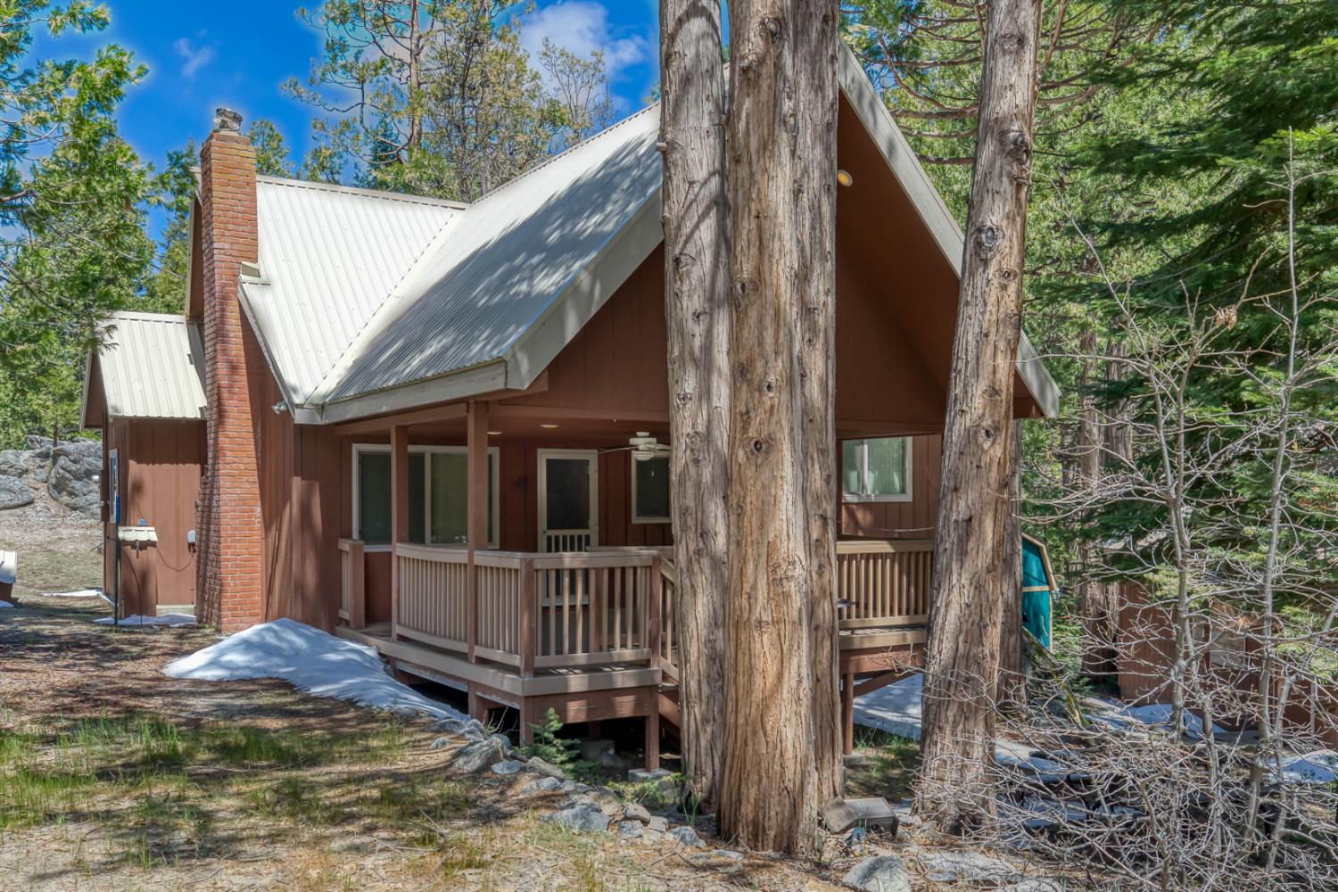 41336 Timber Dr, Shaver Lake, CA 93664