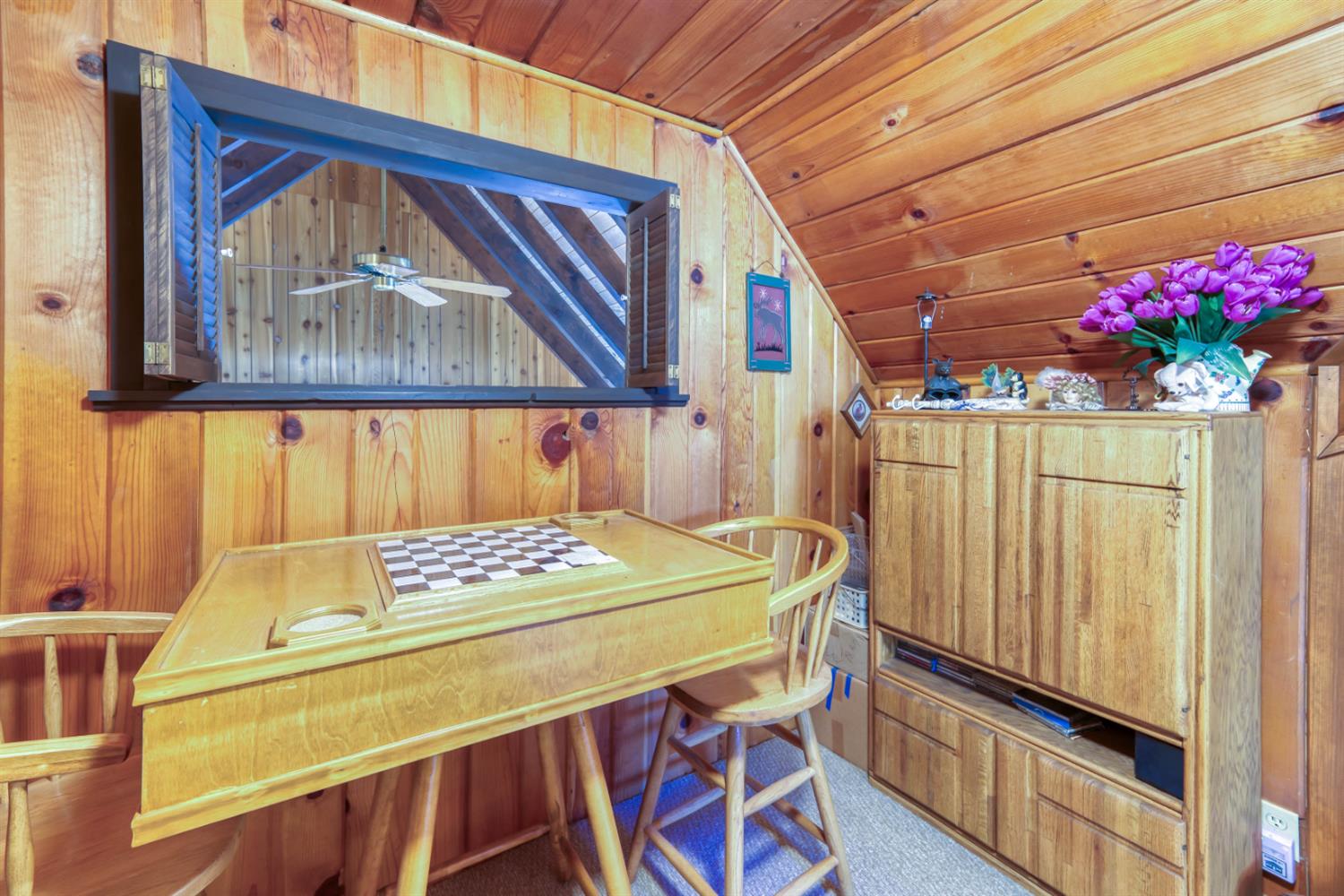 41336 Timber Dr, Shaver Lake, CA 93664