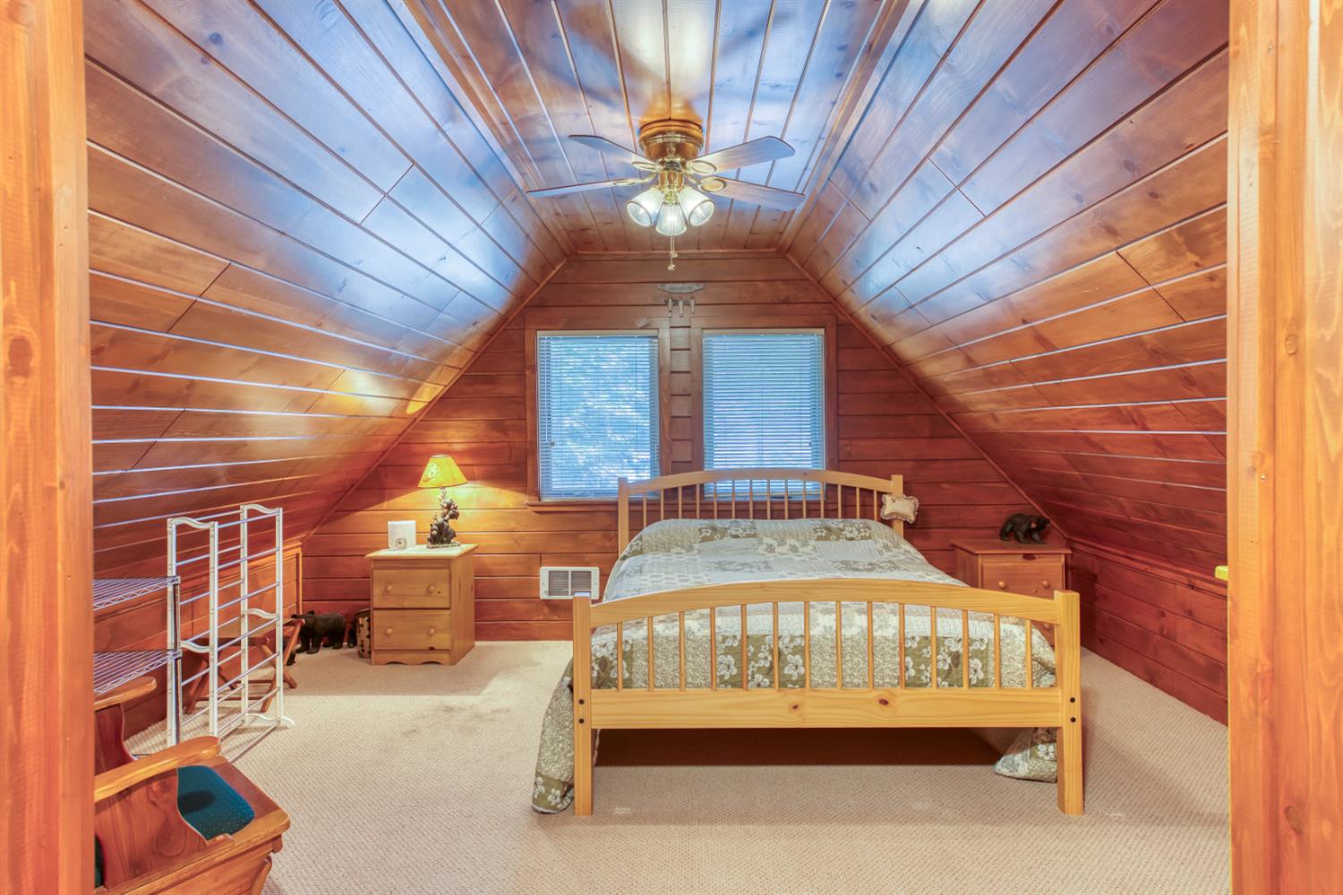 41336 Timber Dr, Shaver Lake, CA 93664