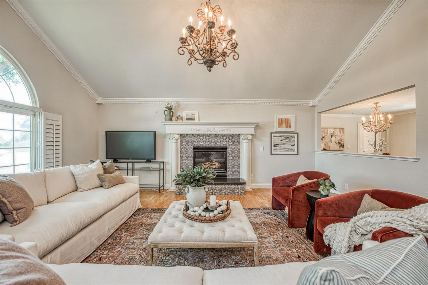 6345 N Bethel Ave, Clovis, CA 93619