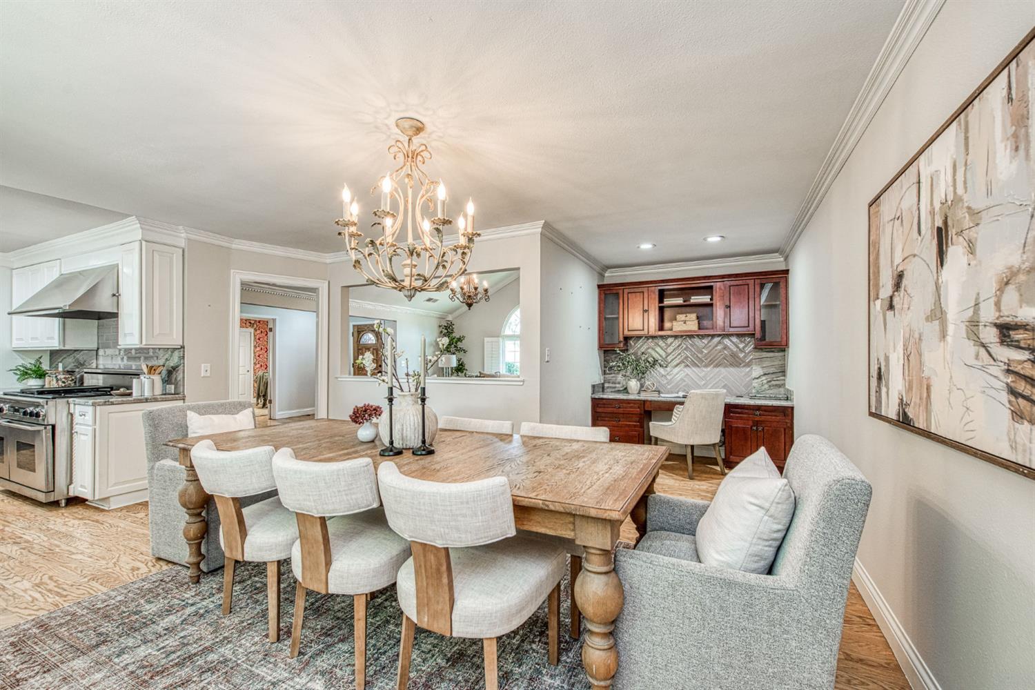 6345 N Bethel Ave, Clovis, CA 93619