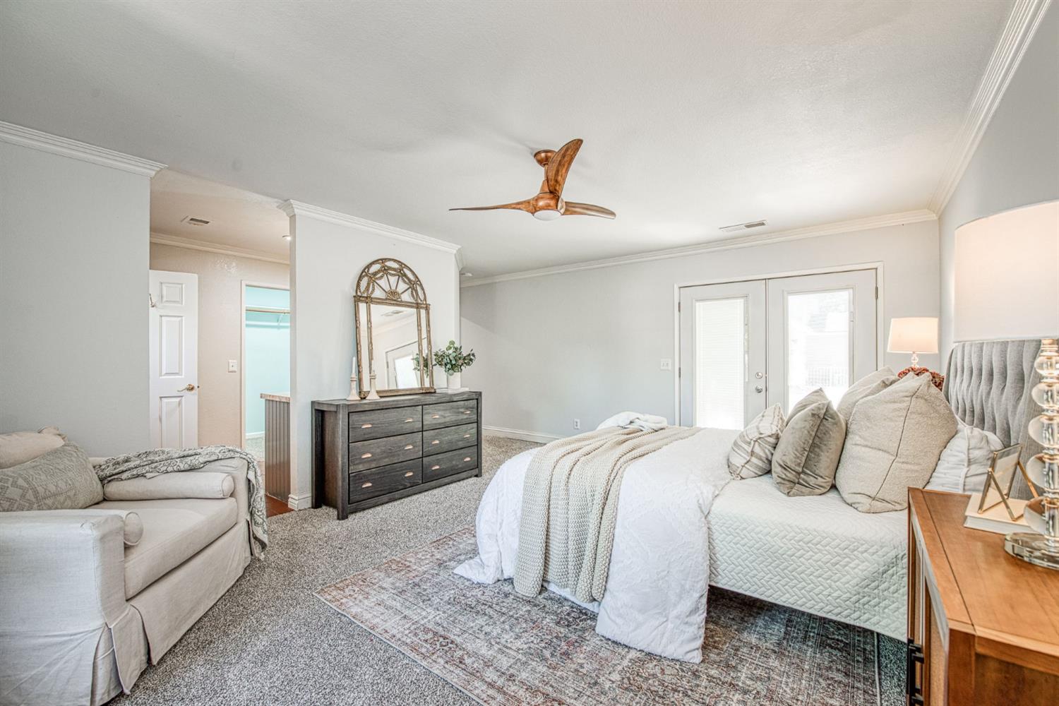 6345 N Bethel Ave, Clovis, CA 93619