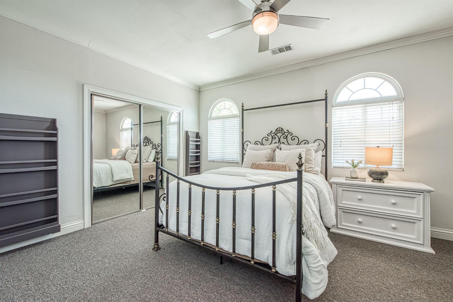 6345 N Bethel Ave, Clovis, CA 93619