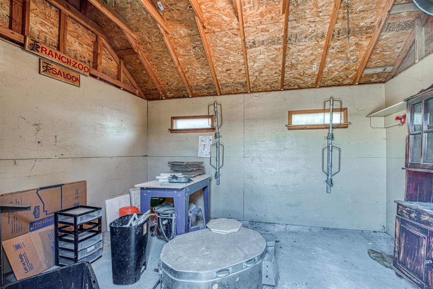 6345 N Bethel Ave, Clovis, CA 93619