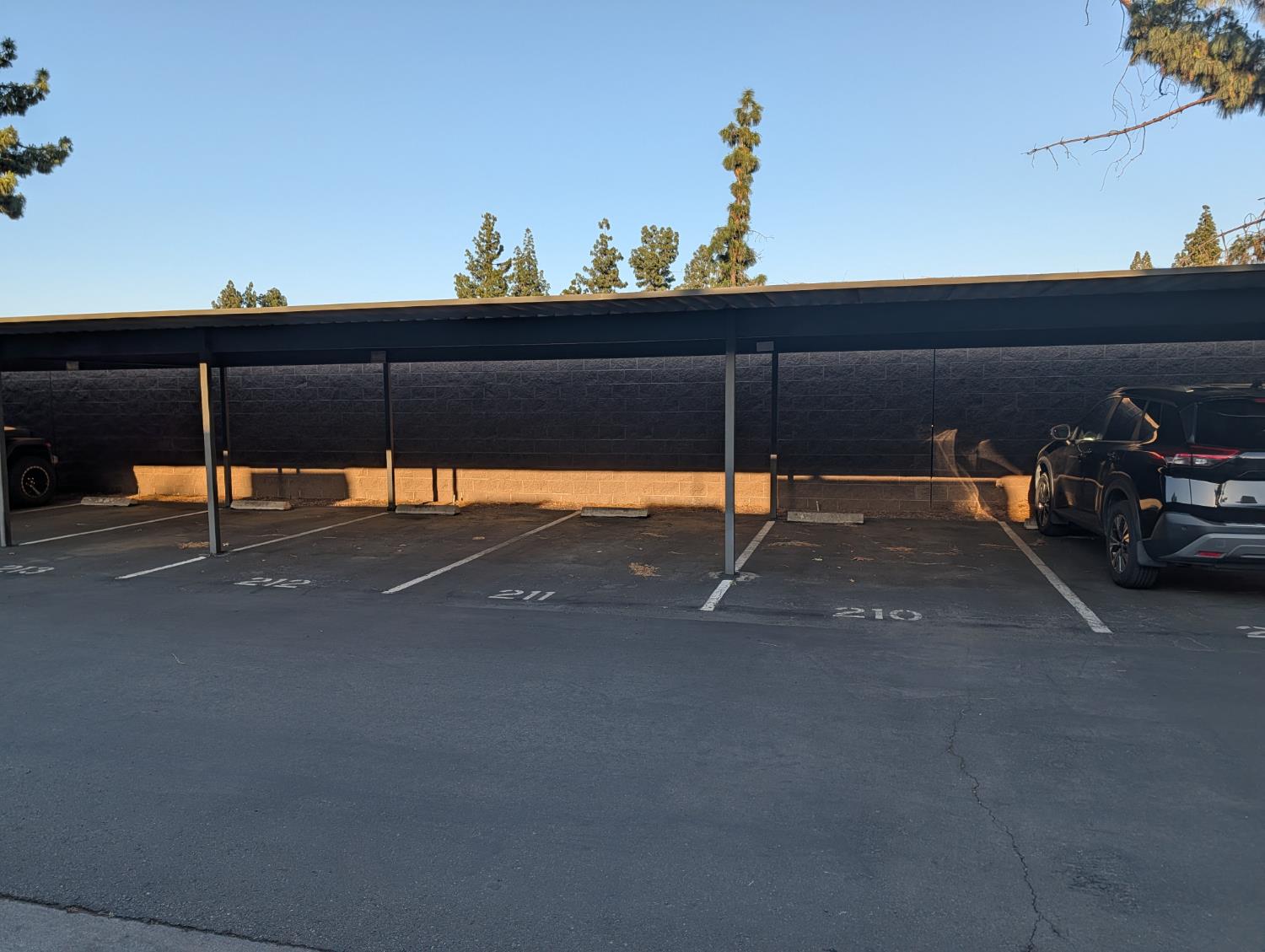 2909 Huntington Blvd #205, Fresno, CA 93721