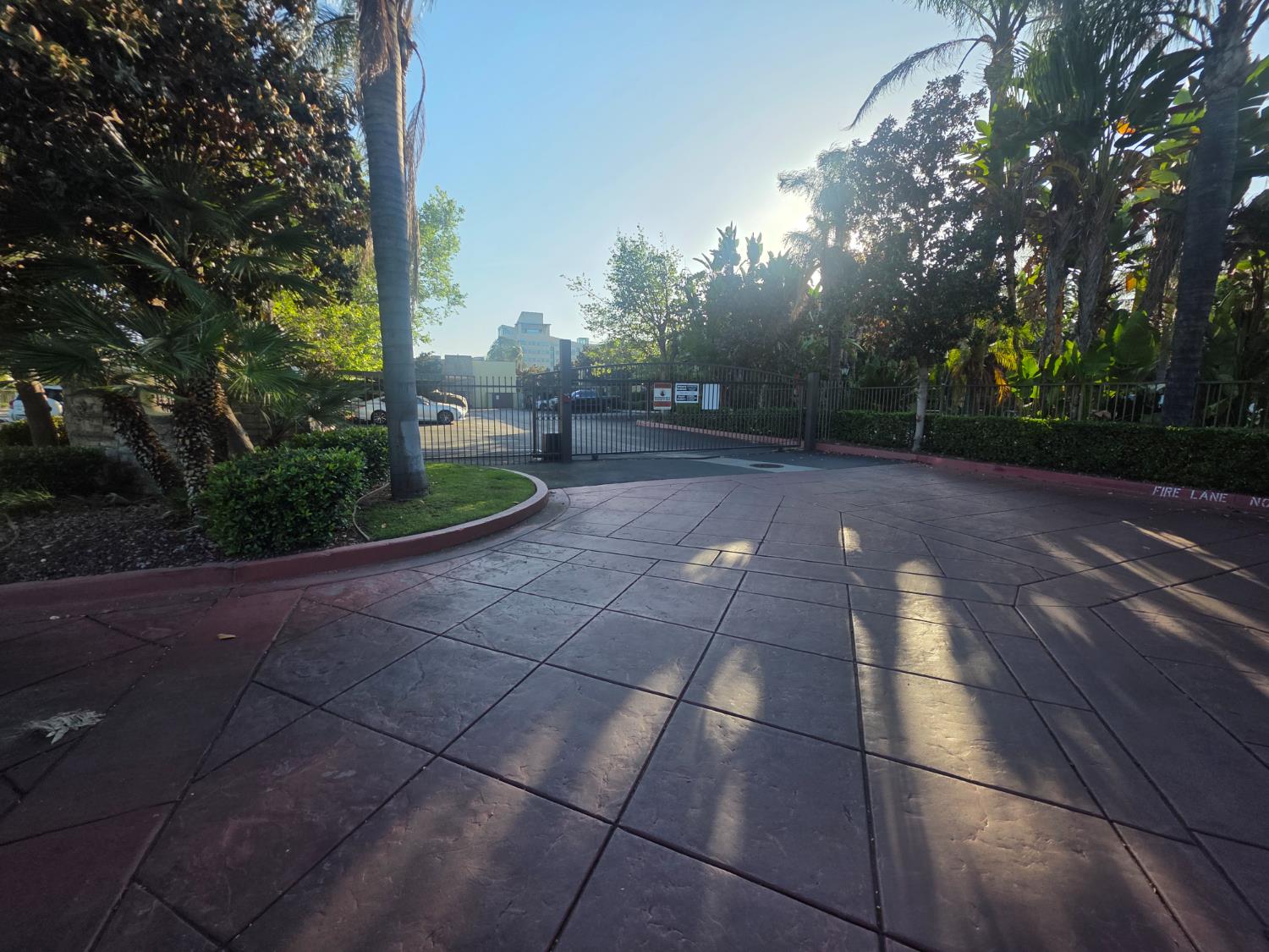 2909 Huntington Blvd #205, Fresno, CA 93721