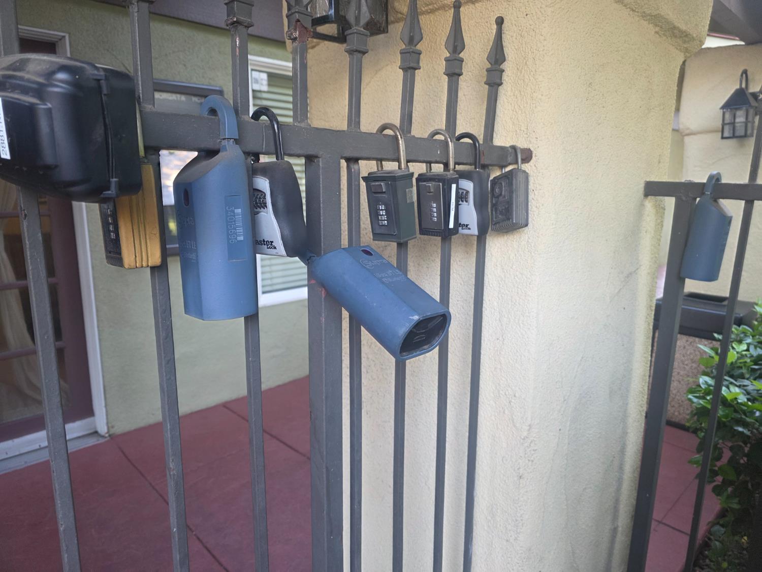 2909 Huntington Blvd #205, Fresno, CA 93721