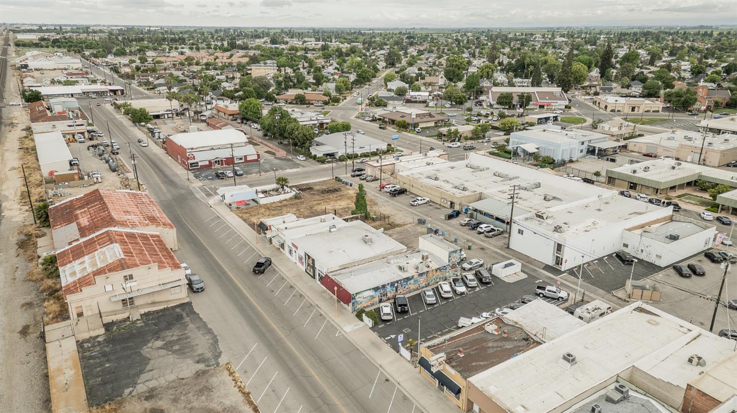 2030 E Front St, Selma, CA 93662