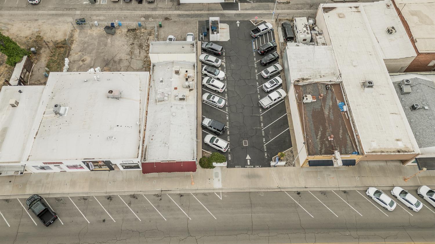 2030 E Front St, Selma, CA 93662