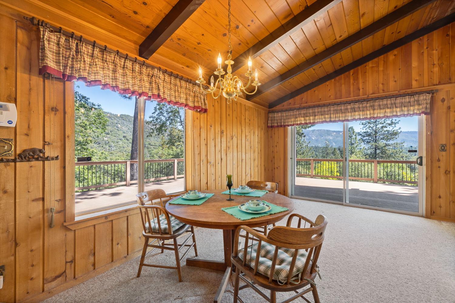 54481 Pinchot Dr, North Fork, CA 93643