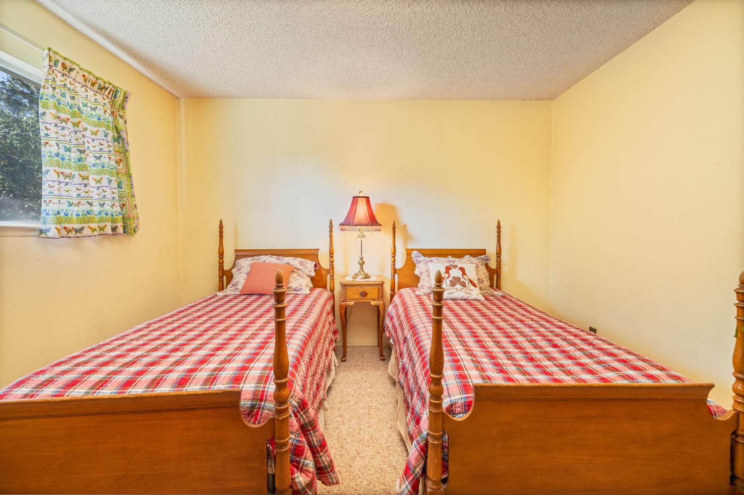 54481 Pinchot Dr, North Fork, CA 93643