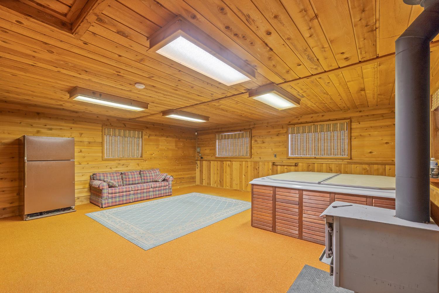 54481 Pinchot Dr, North Fork, CA 93643