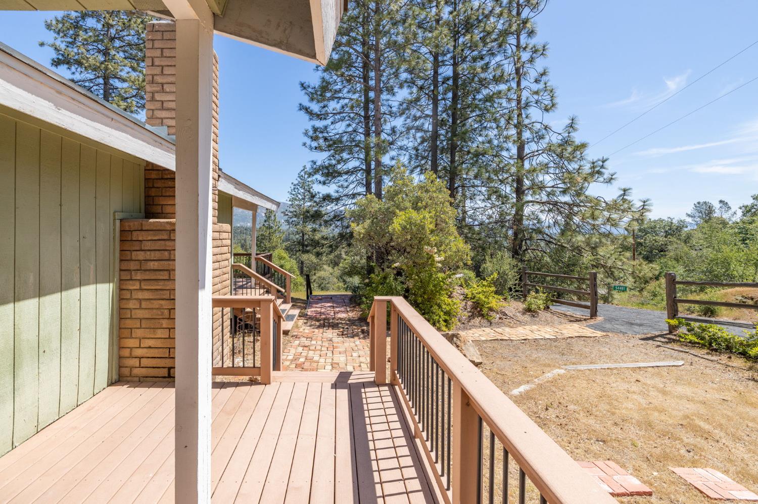 54481 Pinchot Dr, North Fork, CA 93643