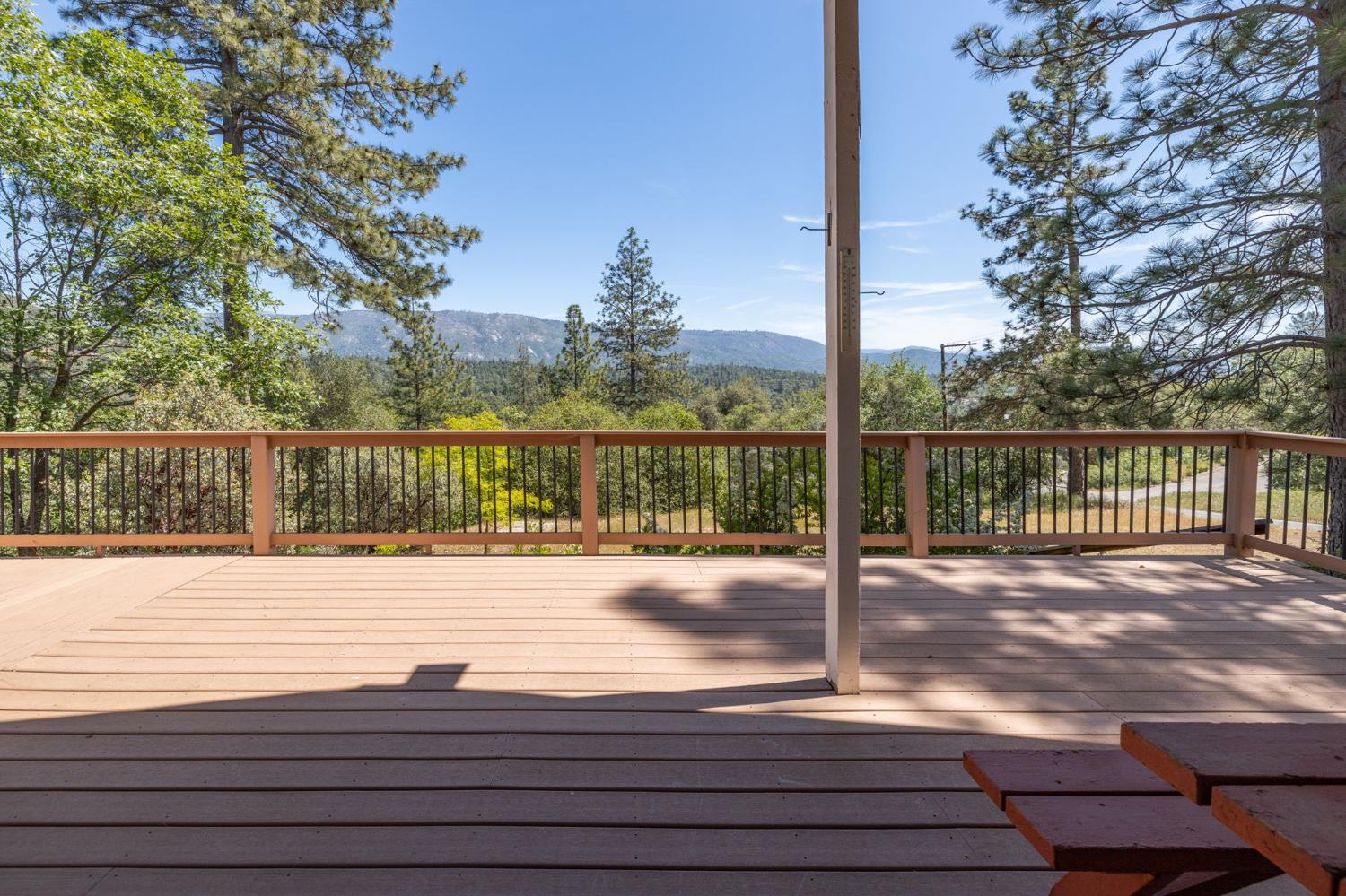 54481 Pinchot Dr, North Fork, CA 93643