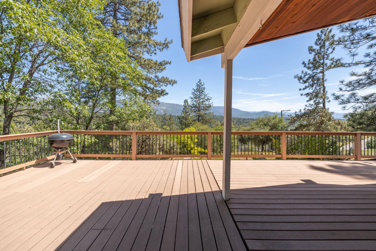 54481 Pinchot Dr, North Fork, CA 93643