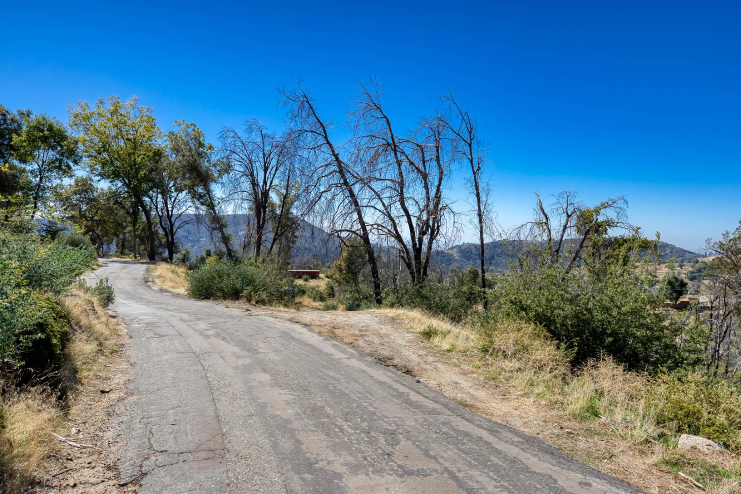 36701 Peterson Rd, Auberry, CA 93602