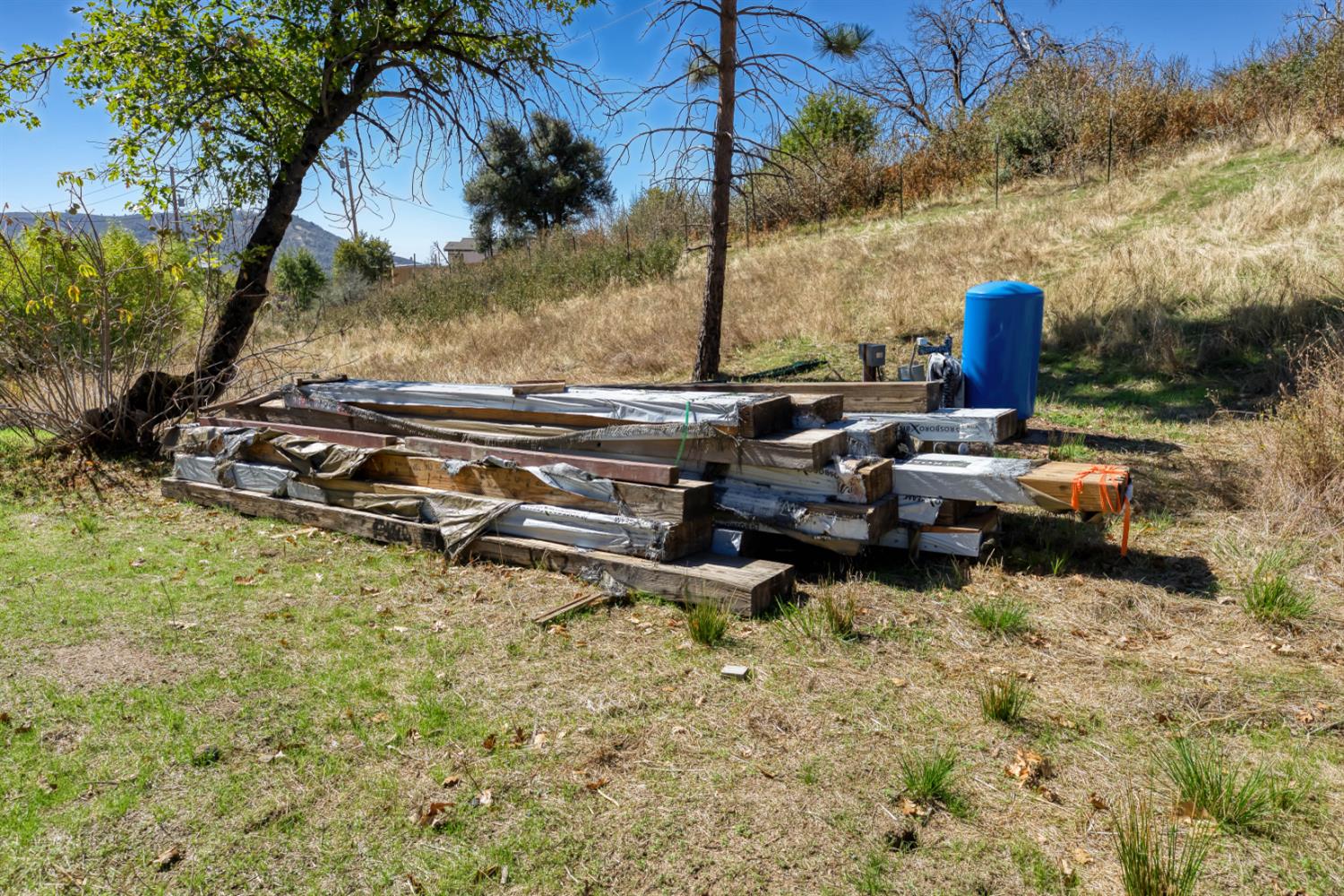 36701 Peterson Rd, Auberry, CA 93602