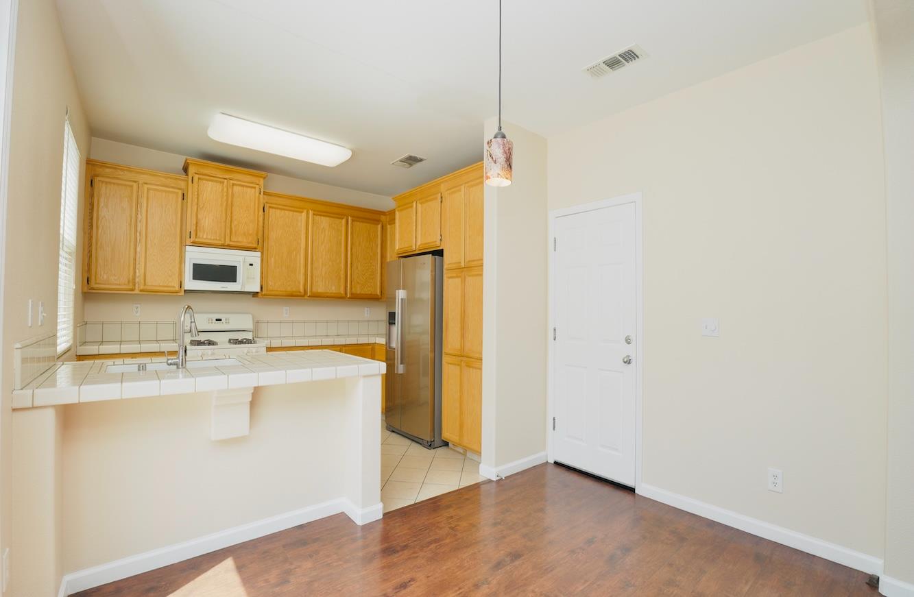 4629 W Javier Way, Fresno, CA 93722