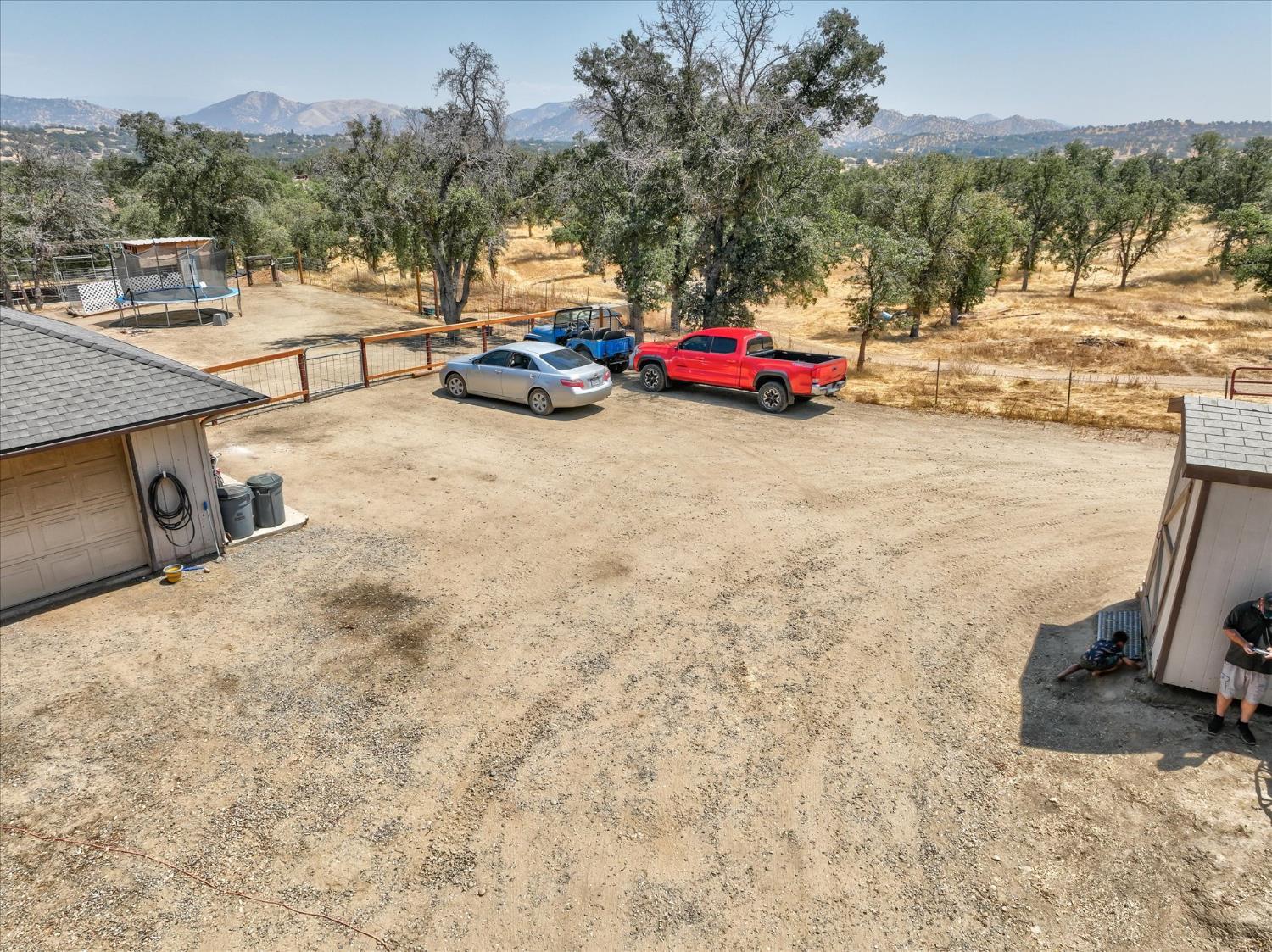 14982 Morgan Canyon (Coyote Hills) Rd, Prather, CA 93651