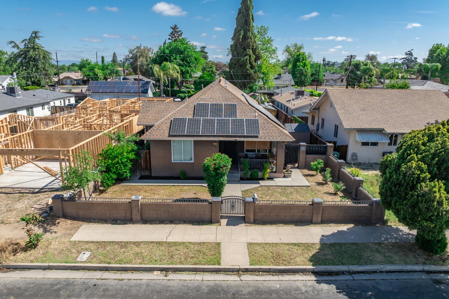 117 N N St, Madera, CA 93637