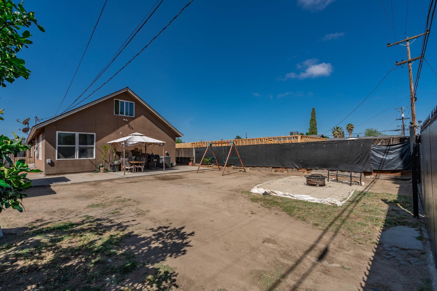 117 N N St, Madera, CA 93637
