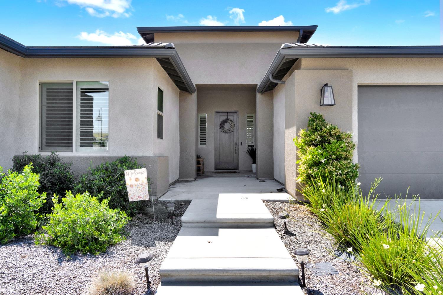 1020 Treasure Hills Dr, Madera, CA 93636