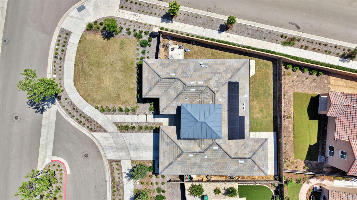 1020 Treasure Hills Dr, Madera, CA 93636