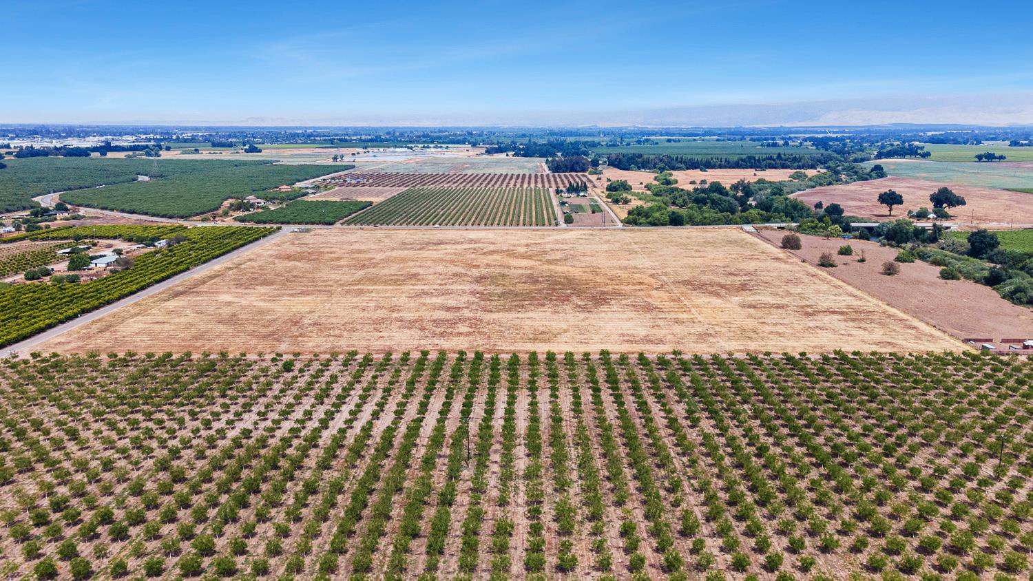 0 00 E Goodfellow, Sanger, CA 93657