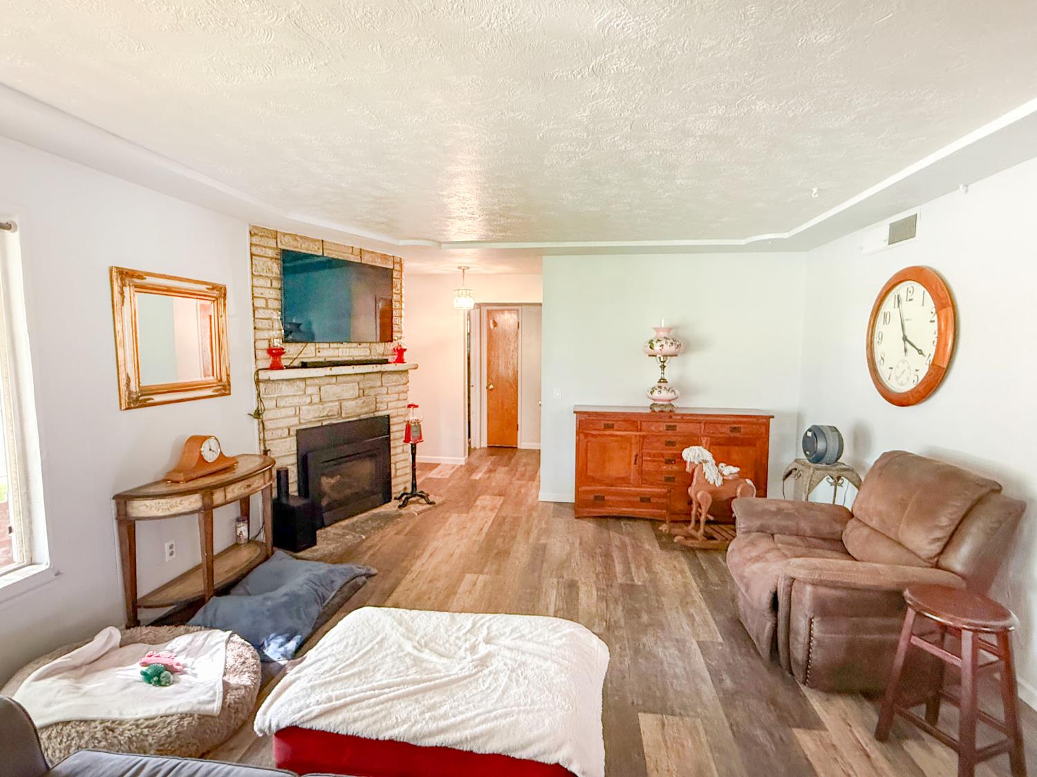 2708 N Maple Ave, Fresno, CA 93703