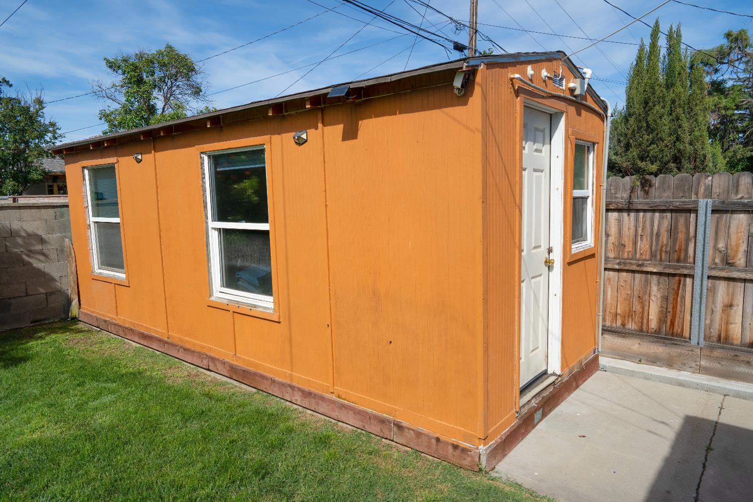 2708 N Maple Ave, Fresno, CA 93703