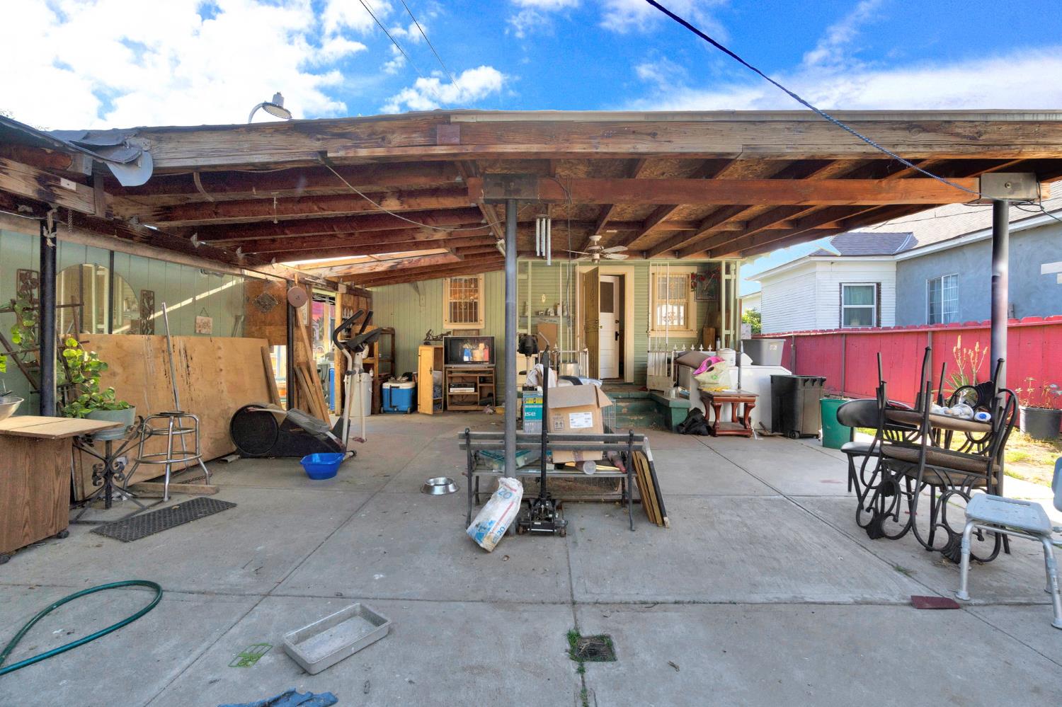 535 N Wilson Ave, Fresno, CA 93728