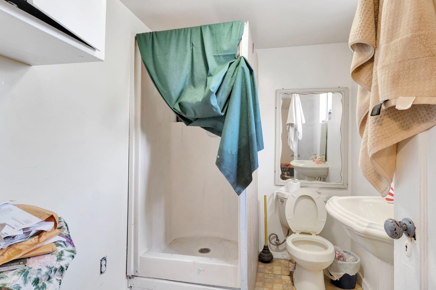 535 N Wilson Ave, Fresno, CA 93728