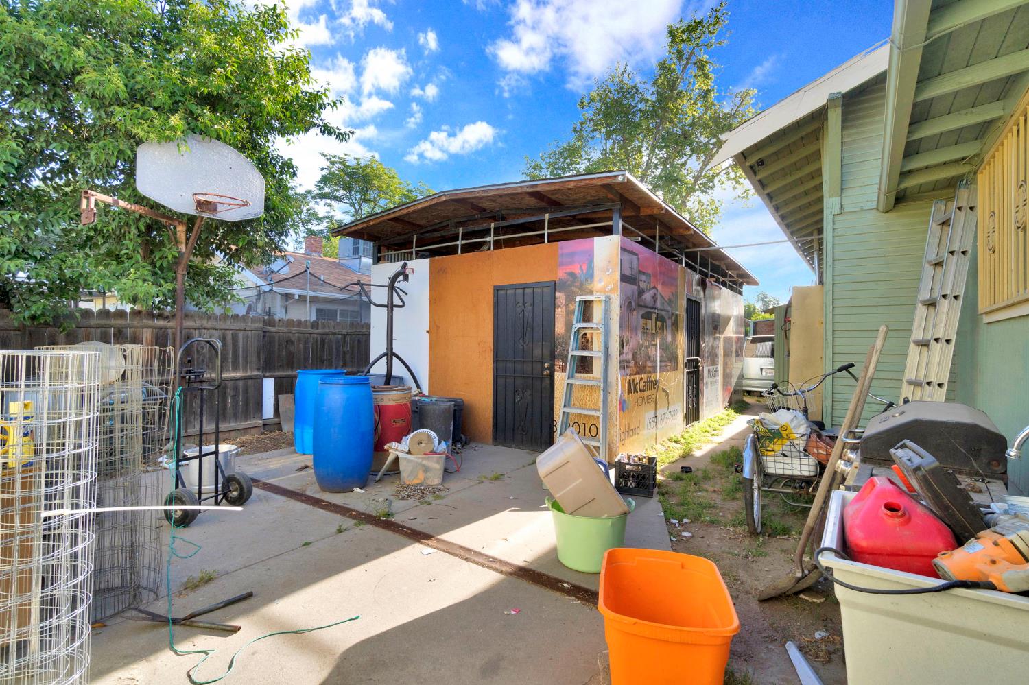 535 N Wilson Ave, Fresno, CA 93728