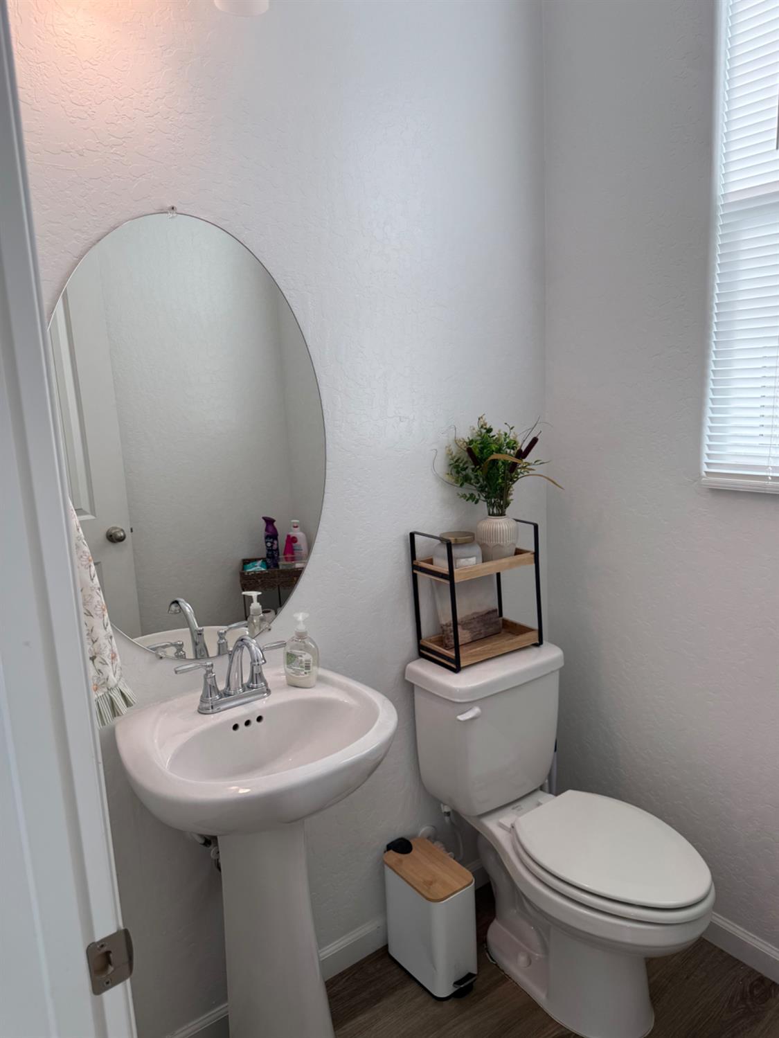 761 S Kandarian Ave, Fowler, CA 93625