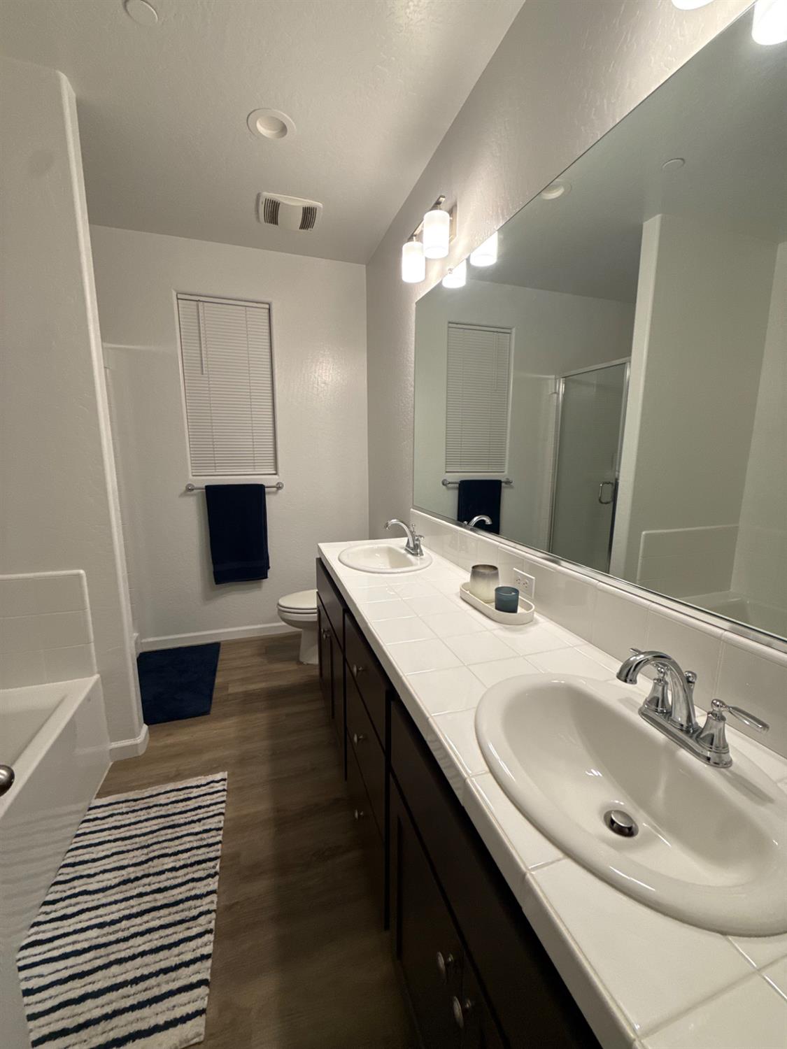 761 S Kandarian Ave, Fowler, CA 93625