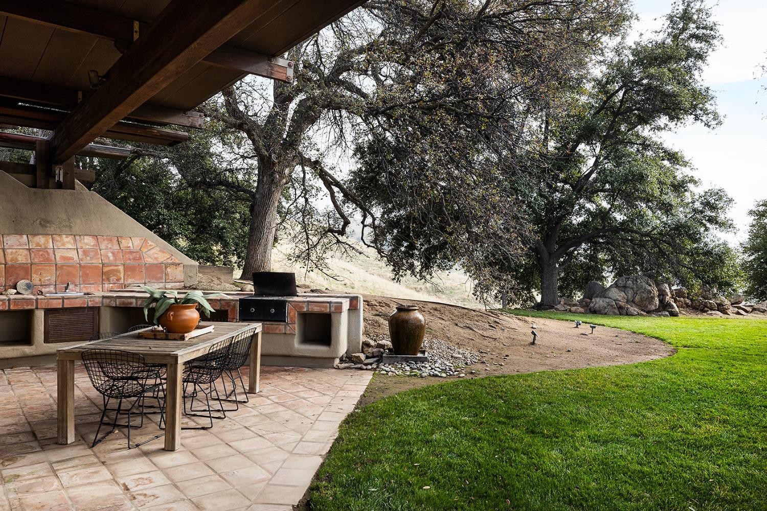 19623 Road 211, Friant, CA 93626