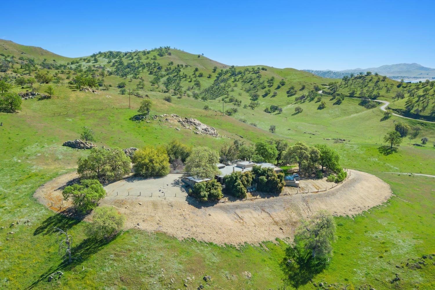 19623 Road 211, Friant, CA 93626