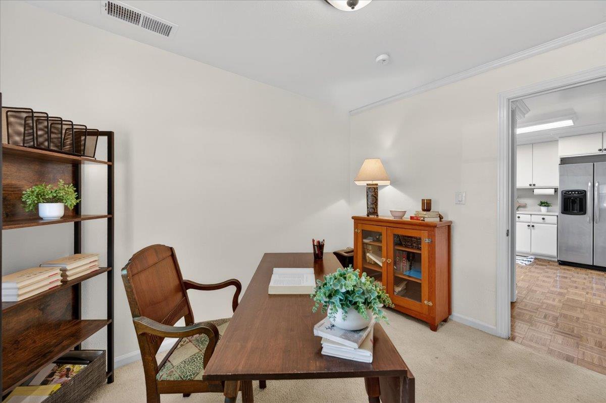 1220 E Sussex Way, Fresno, CA 93704