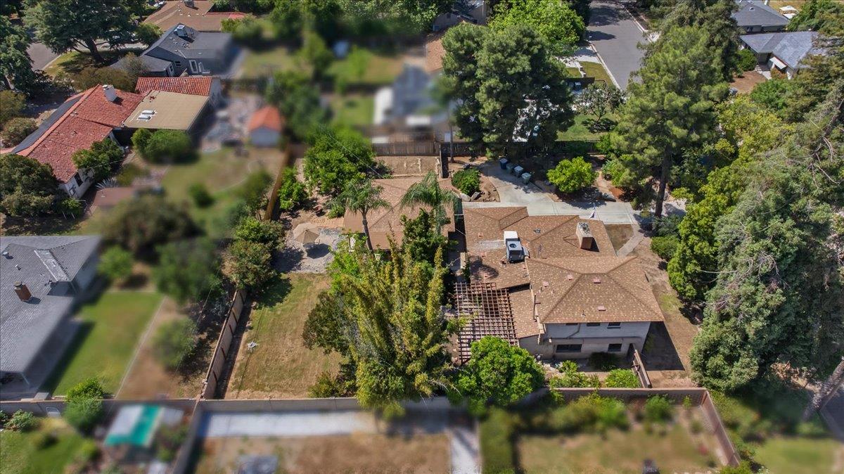 1220 E Sussex Way, Fresno, CA 93704