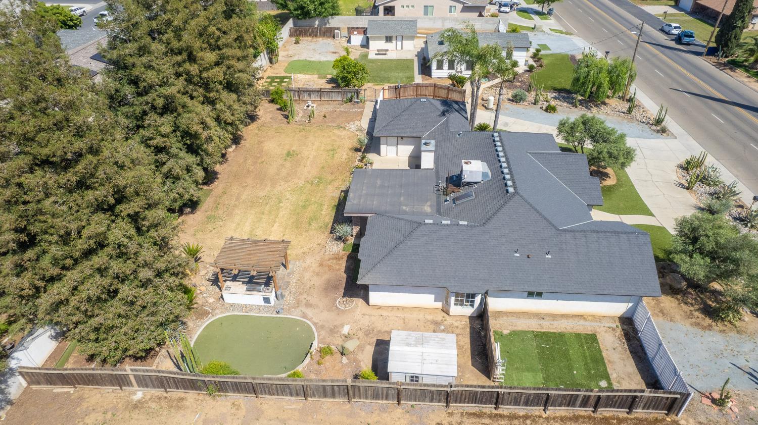 5358 W Clinton Ave, Fresno, CA 93722